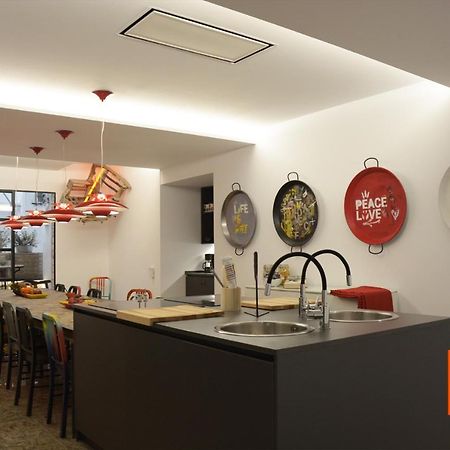 Art&Flats Hostel Walencja Zewnętrze zdjęcie
