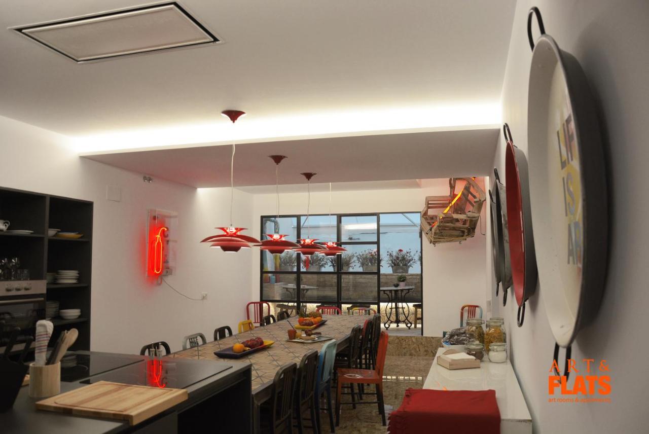 Art&Flats Hostel Walencja Zewnętrze zdjęcie
