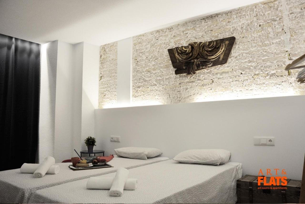 Art&Flats Hostel Walencja Zewnętrze zdjęcie