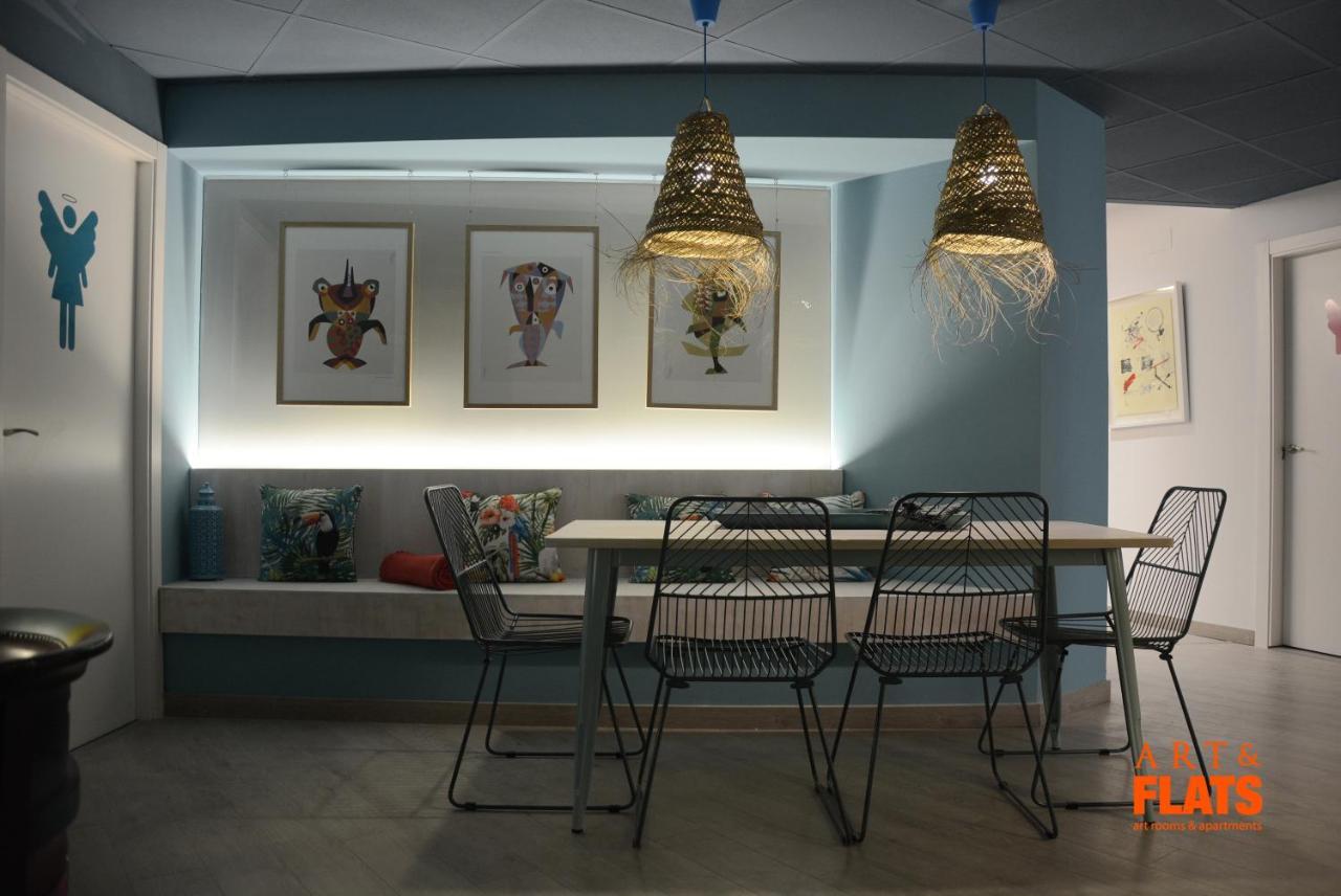 Art&Flats Hostel Walencja Zewnętrze zdjęcie