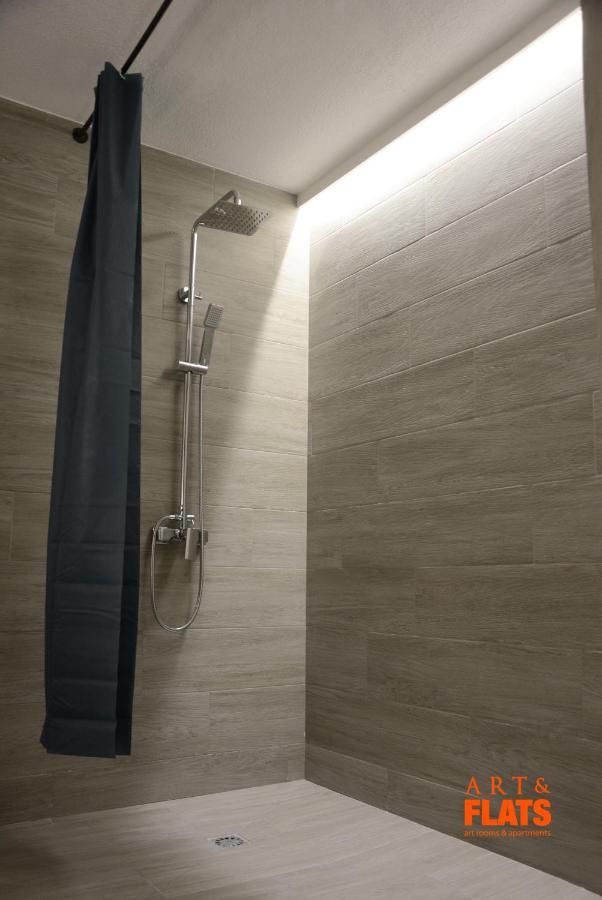 Art&Flats Hostel Walencja Zewnętrze zdjęcie
