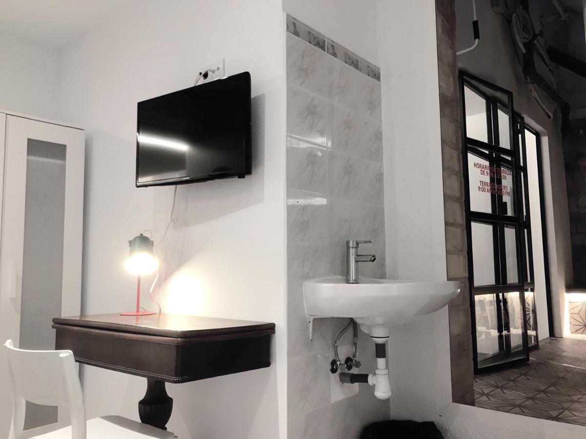 Art&Flats Hostel Walencja Zewnętrze zdjęcie